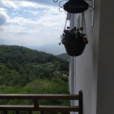 Eden View Apartmán Sotir