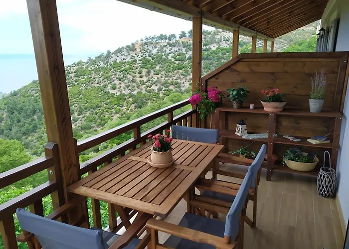 Eden View شقة Sotir